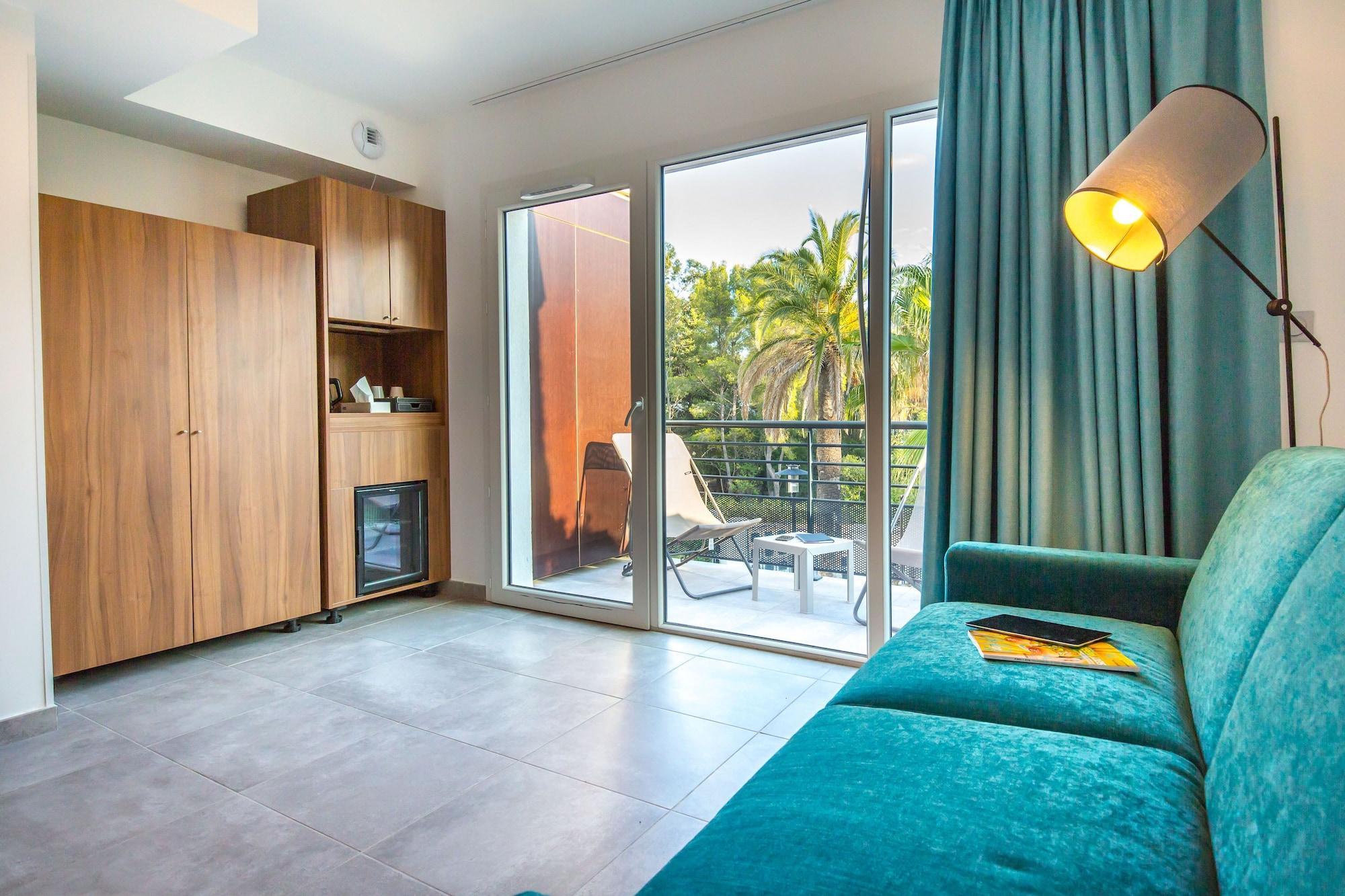 Sowell Hotels La Plage Saint-Raphaël Eksteriør bilde